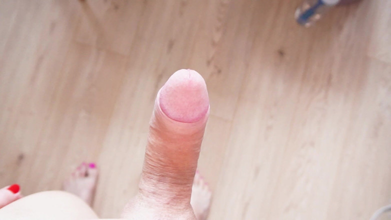 Medi Voi: 自分のペニスを撫でて賞賛する視点