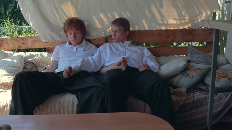 Ethan Lestray: College Boys in the Backyard Big Dick Top Throatfucks the...