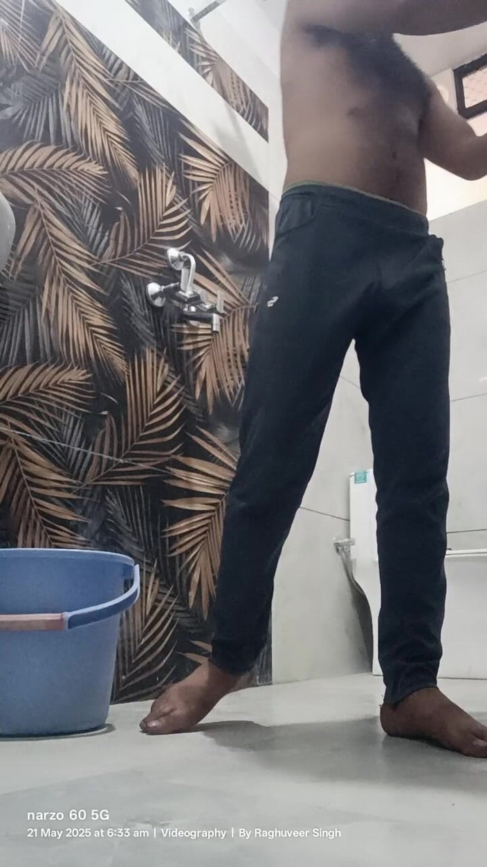 Rajasthani-old-lover: Desi man genießt masturbation