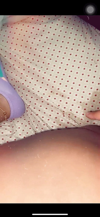 JuicyLucii: Udělej mě sladké stříkání