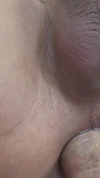 Shemale Foxxy uwielbia kładć usta na kutasach