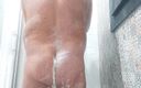Comcapi: The Daddy Bear in the Shower Masturbates and Cums