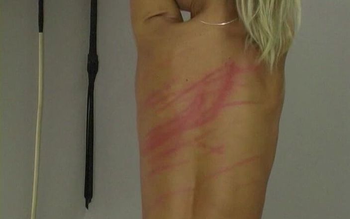 Spanking Server: Lea bb látigo clásico 07322