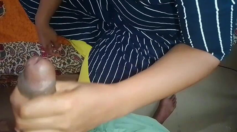 Skydreem1104: Индийскую студентку Reхуха обучает сосать ее член ее друг