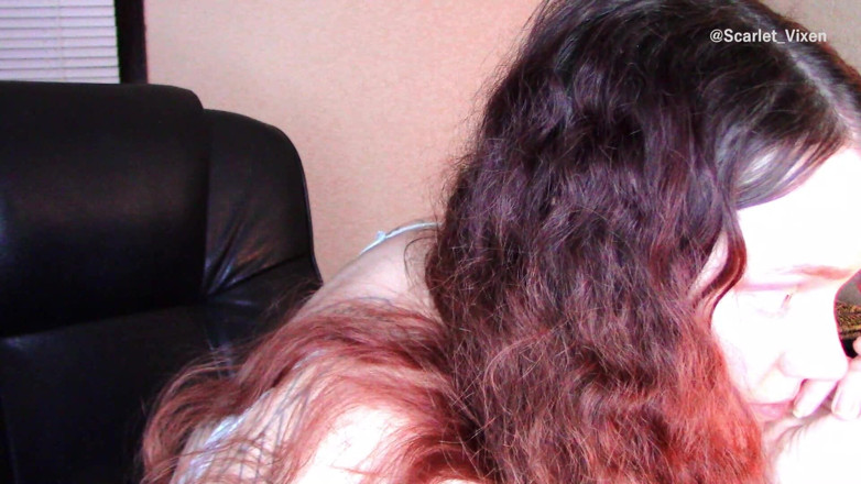 Scarlet Vixen: Hiccup, während ich mein make-up mache