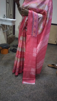 Saree Hot