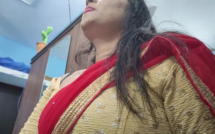 Vaishnavysharunraj: 红色半纱丽肚脐舔浪漫
