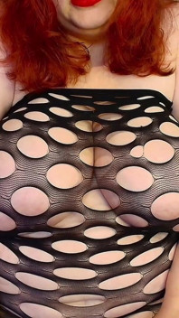 Humiliation Anale Et Doigts Entre Les Fesses Et La Bouche