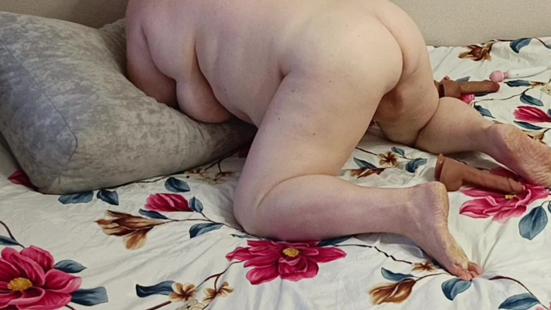 Zona901: La mañana del vecino comenzó con la masturbación