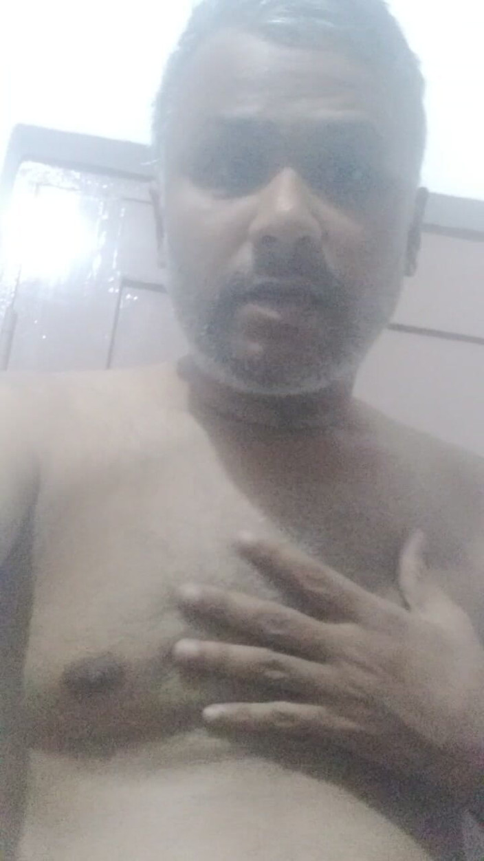 Nani Top: 내 강한 자지와 함께하는 무료 섹스