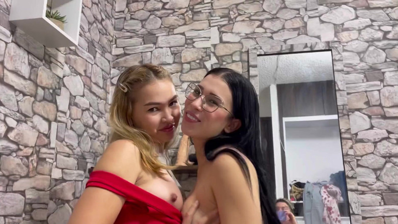 Sara films: Pelajar miang mengongkek guru mereka untuk gred yang lebih baik