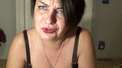 Sexy Milf: Riesige natursekt-herausforderung! Teil 2!! 44 minuten 50 ml pisse alle 5 minuten