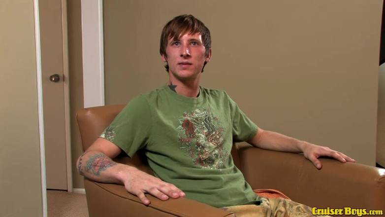 Cruiser Boys: Tatuaż punk spocony kutas cougar fighter szarpie penisa liquid!