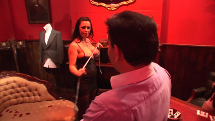Hot Sex Party: Horny Hunk During Threesome