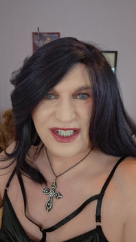 I Enjoy S&m and I Enjoy Giving Oral Sex!