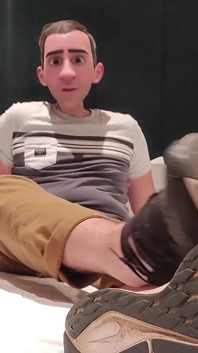 Stief homo vader serie - de verkeerde deur - hotel footjob fiasco!