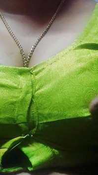 Big Boobs Horny Bhabhi Gave Sexual Pleasure to Her Husband