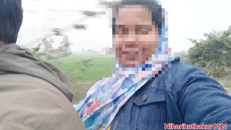 Niharika Thakur: Wanita hamil lagi pesan taksi sepeda untuk menggoda sopir taksi...