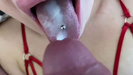 Sweet Hot mouth: Blowjob early in the morning full mouth of cum watch...