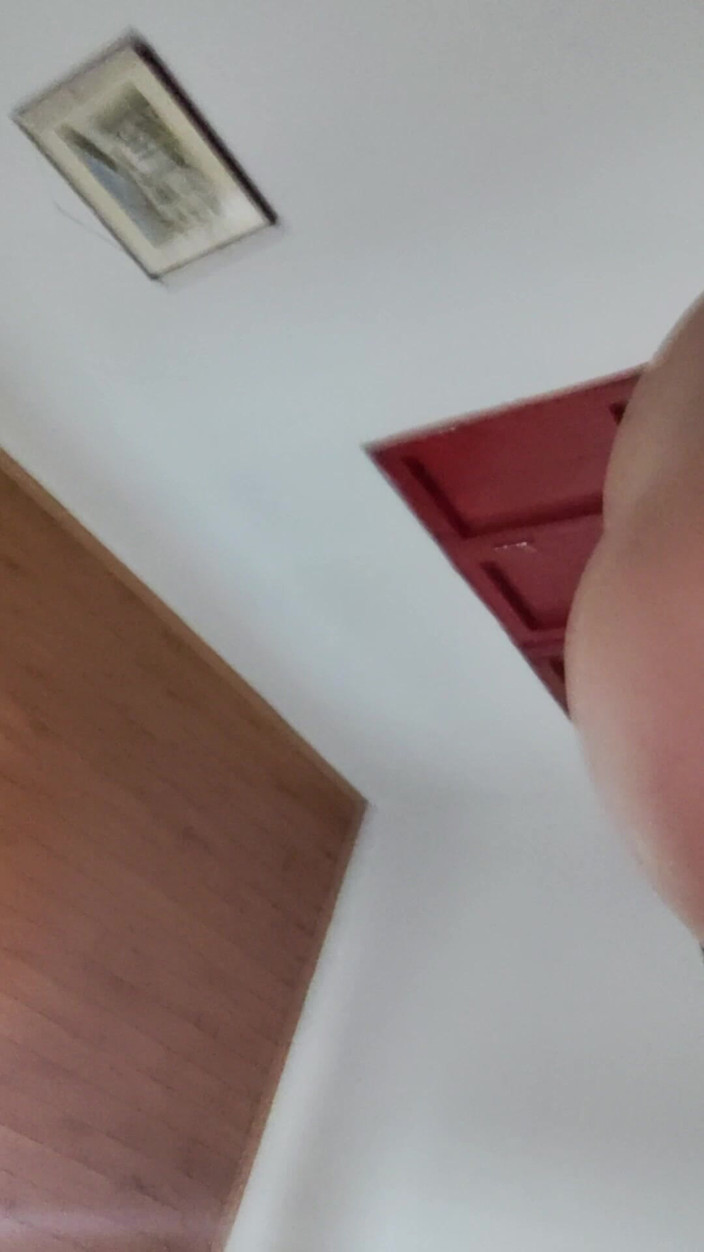 AngyAmazon: 舔阴和屁股被我的黑公牛舔舐