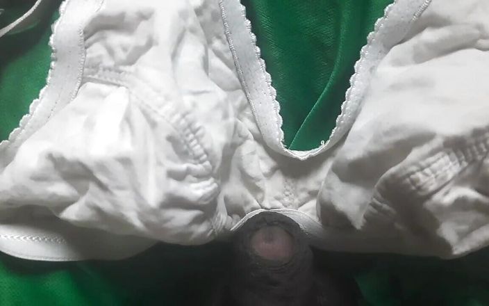 Cross Indian: Anya con gái riêng 18 tuổi hàng ngày bú cu tôi....