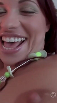 Amateur whore Olga needs an orgasm