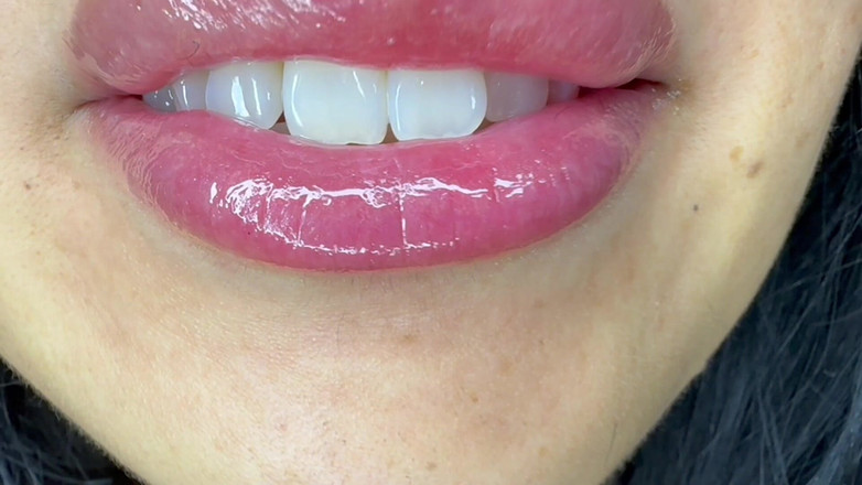 Asmr_mouth: POV Tiny: Giantess quer você na boca dela