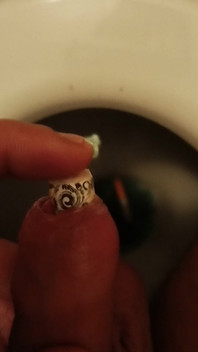 Mé Zasuvání Tamponu Do Močové Trubice Penisu