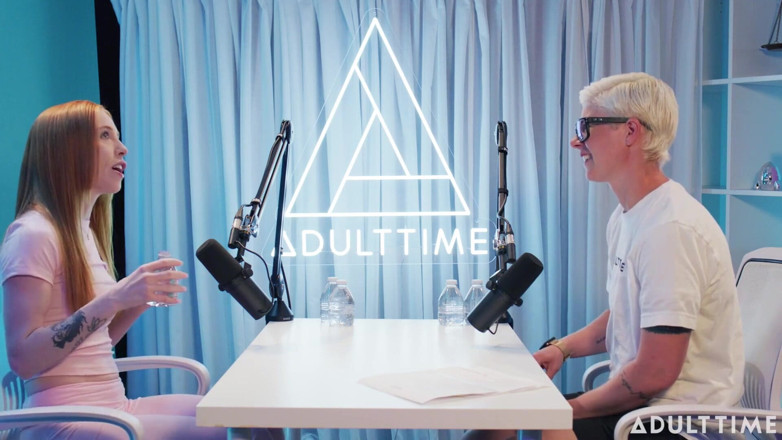 Adult Time Podcast: Madi Collins Enemas, awam dan teman lelaki D*ck | Podcast Masa...