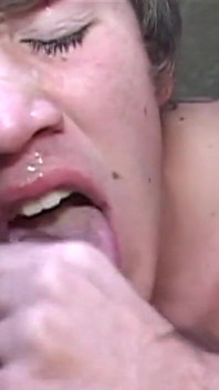 Necesito que me chupe