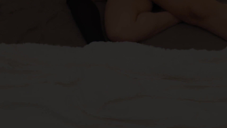 Girlfriends Films: Sexy küken knallt vollbusige ex - Oktvia red, crystal chase - girlfriendsfilms