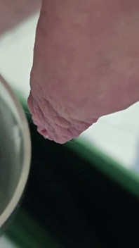 ฉี่หนังหุ้มปลายควยยาวมาโคร