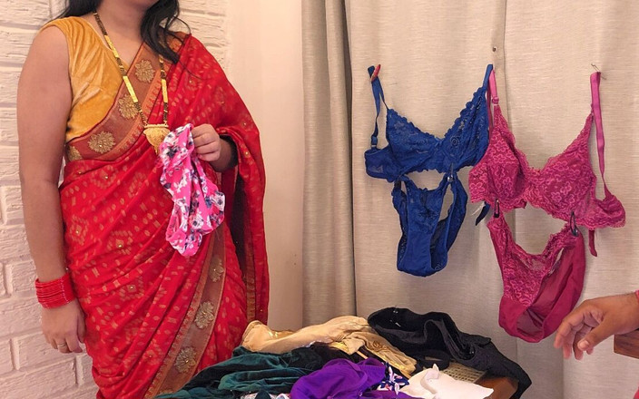 Abhikshasexvideos: Bhabhi Sunisha dikongkek oleh Bra Seller dalam Pertukaran Coli