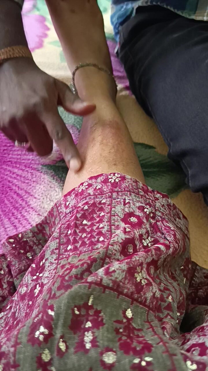 Decent couples: Desi Beautiful Telugu Stepmother Feelings in the House
