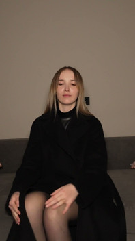 앗. 폴리 양이 다시 다리를 벌리고 다음 캐스팅 때 입 안에 정액이 쏟아진 것 같아!