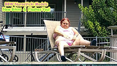 BBW nurse Vicki adventures with friends: Sestřička Vicki Modeluje Své Nové Bikiny U Bazénu, Pak Tě...
