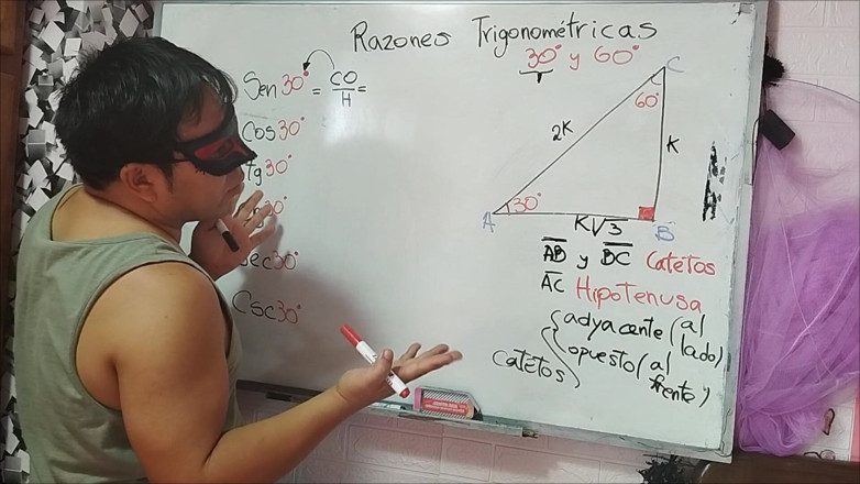 Rosaroja: 15 Trigonometrie: 30 Unghi - Rapoarte trigonometrice