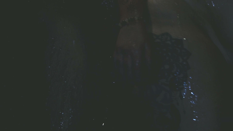 Harry River: Shared Shower