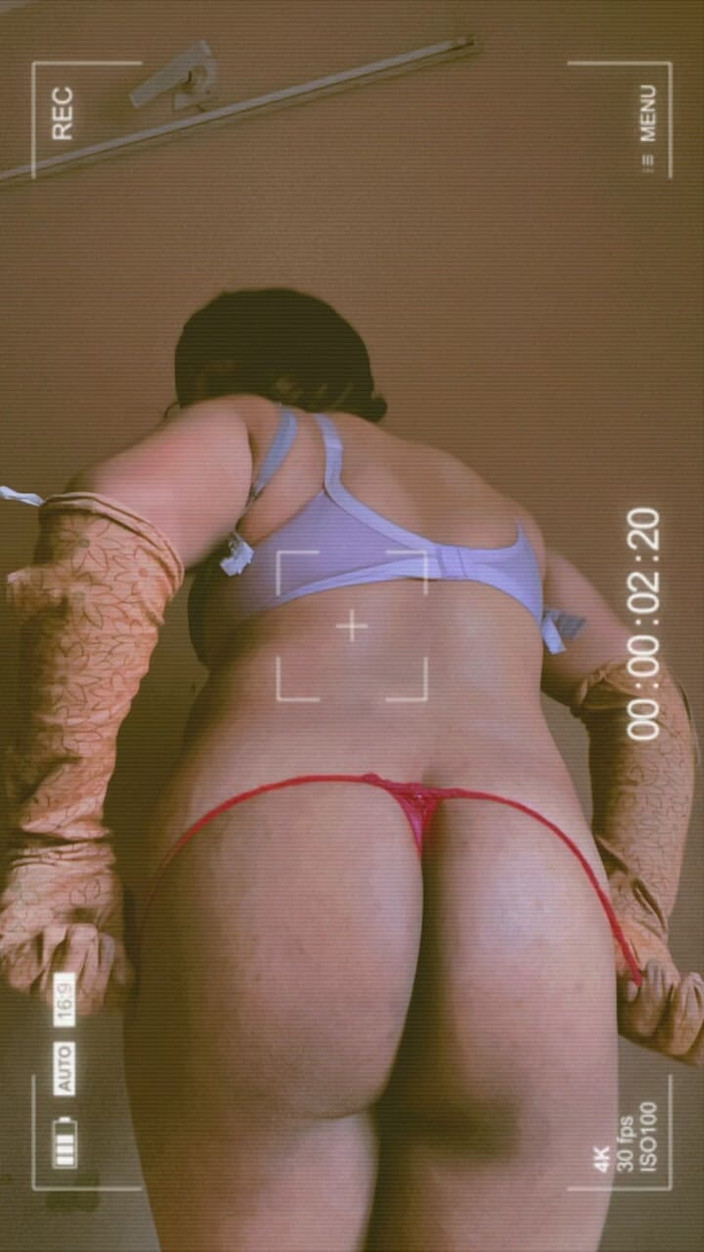 ModelMona14: Mona dưới cùng crossdresser lỗ đít