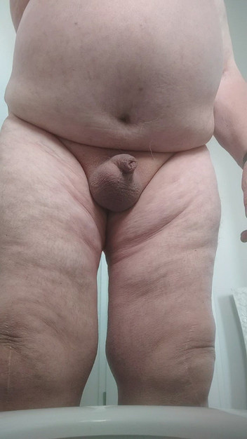 Karlchengeil: Pisse, toilettes, ceinture