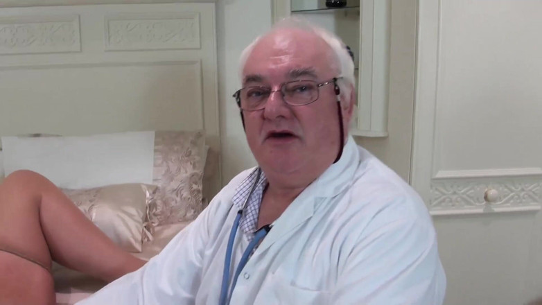 Dirty Doctors Clips: Examined by the doctor