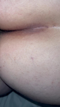 Belo vídeo caseiro com menina árabe grávida. Porra dentro e close-up