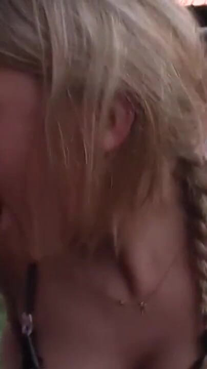 Outdoor face fuck (Rosetti) Outdoor face fuck (Rosetti)