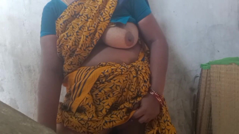Priyanka314: Sex foarte incitant mătușă indiană bucătară