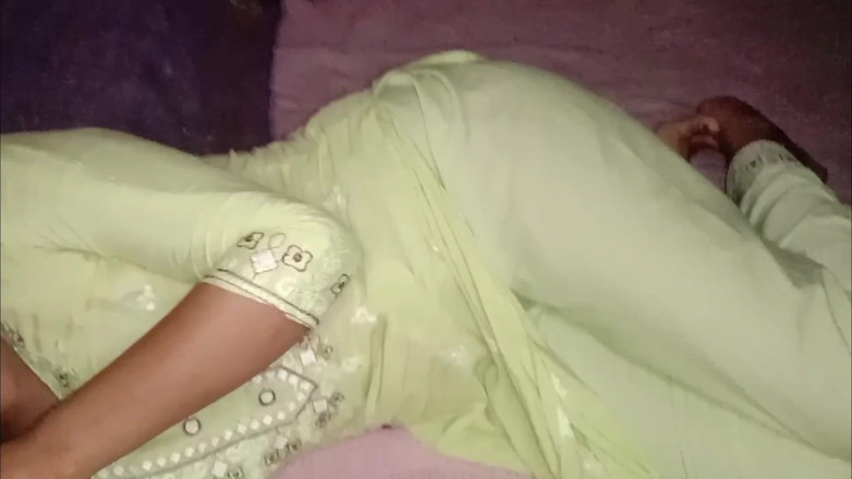Deshi women: दोस्त के घर में सबसे सुंदर भारतीय जोड़ा रोमांस सुंदर तस्नीम