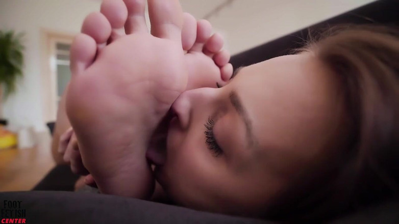 Foot Fetish Center: Fetiche por Pés, 37 - Victoria Keti