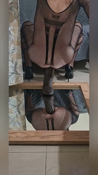 MMM, c’est vraiment sexy de baiser devant un miroir !