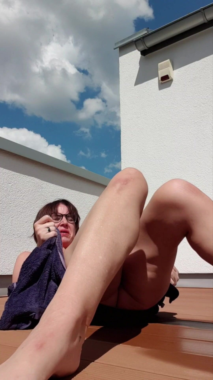 JulieEroticDress: Оргазм и сквирт для моего поклонника Чак