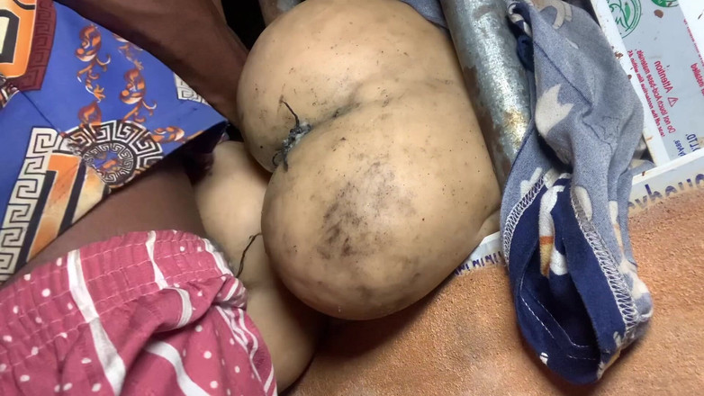 Bangcum8: Velmi velký výstřik Pětkrát šukání sprostého zadku kundičku