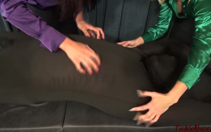 Princess Nikki's Tickling Fetish Sessions: Maximum Tickling on Teen Amateur - Volume Dd_252